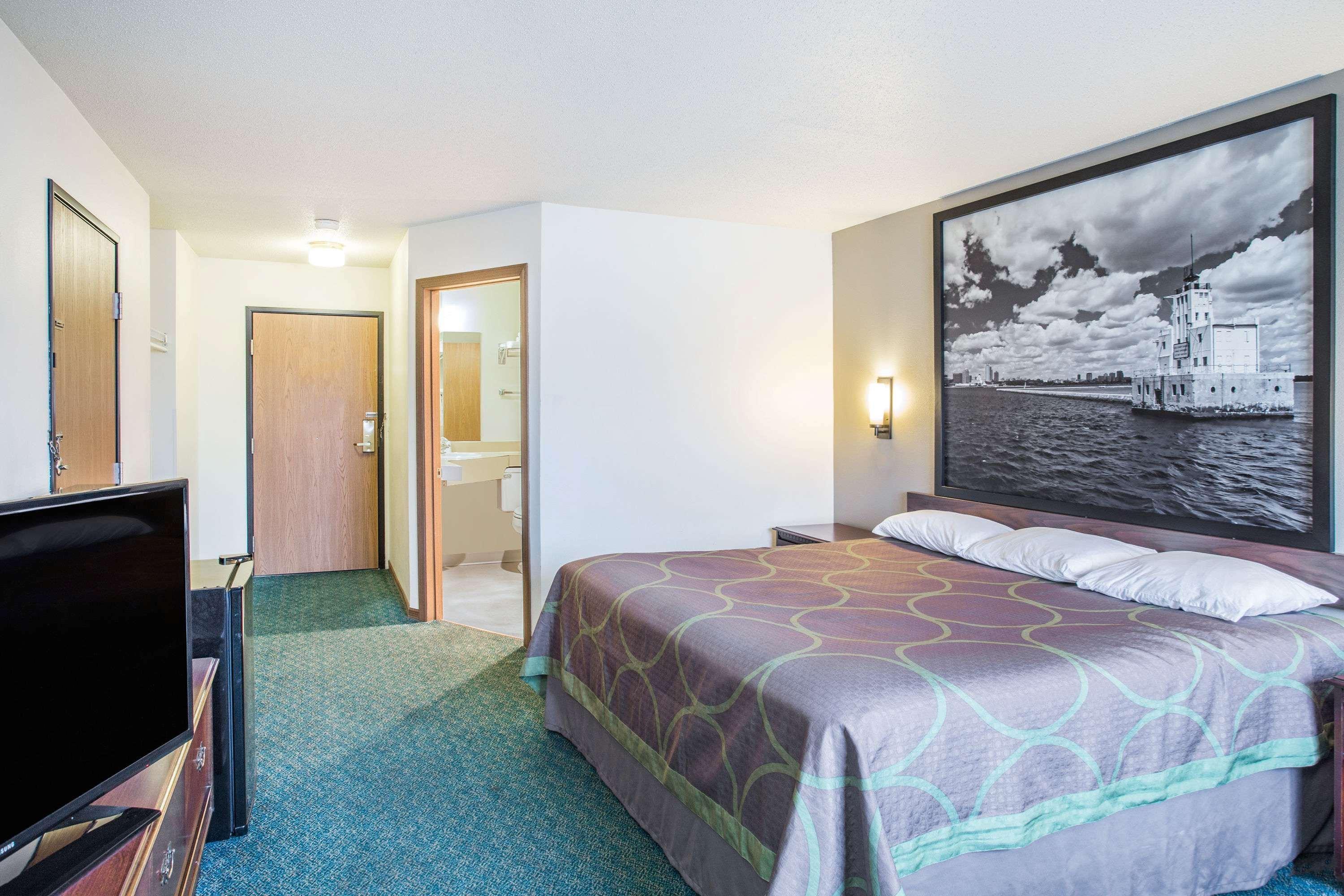 Hotel Super 8 By Wyndham Prairie Du Chien Extérieur photo