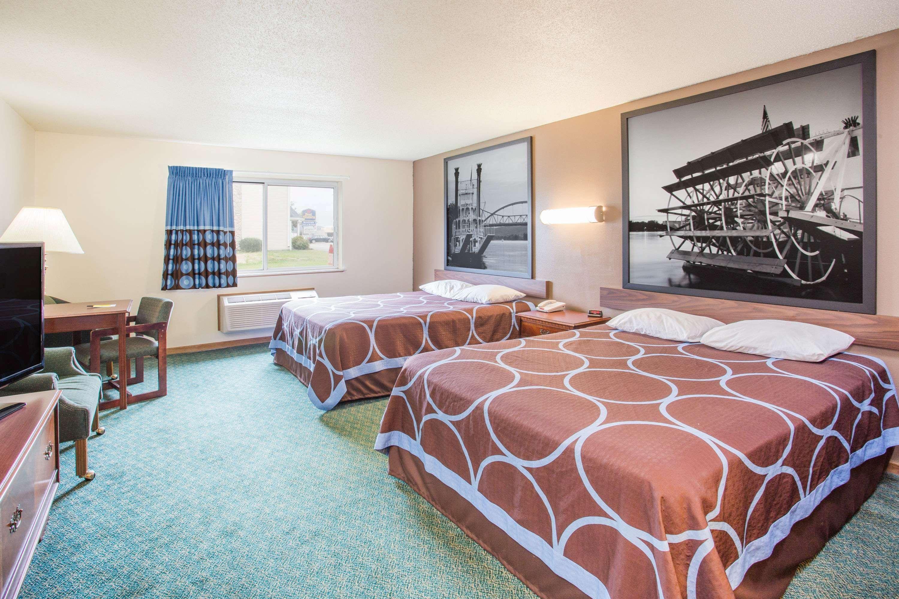 Hotel Super 8 By Wyndham Prairie Du Chien Extérieur photo