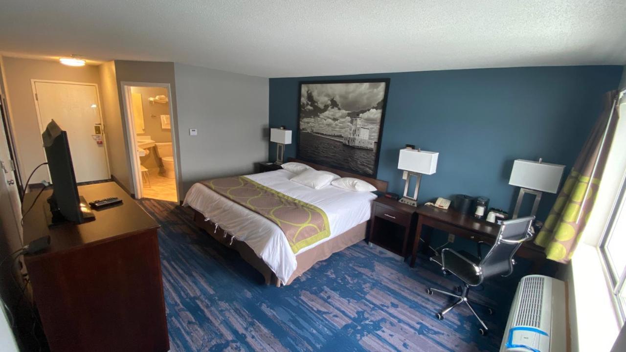 Hotel Super 8 By Wyndham Prairie Du Chien Extérieur photo