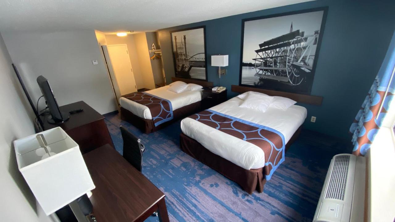 Hotel Super 8 By Wyndham Prairie Du Chien Extérieur photo